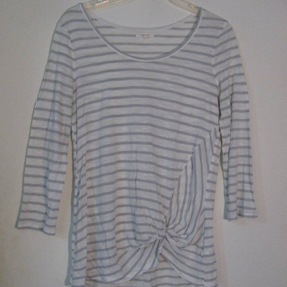 ** Maurices Striped Top Medium Gray & White Stripes Knot in Front Stretch